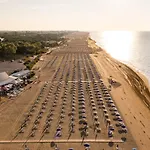 Διαμέρισμα Bright Flat In With Pool - Beahost Μπιμπιόνε