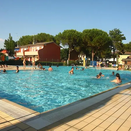 Bright Flat In With Pool - Beahost Apartment