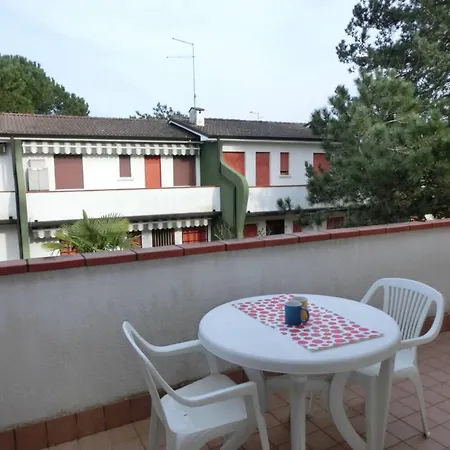Apartamento Bright Flat In With Pool - Beahost Bibione